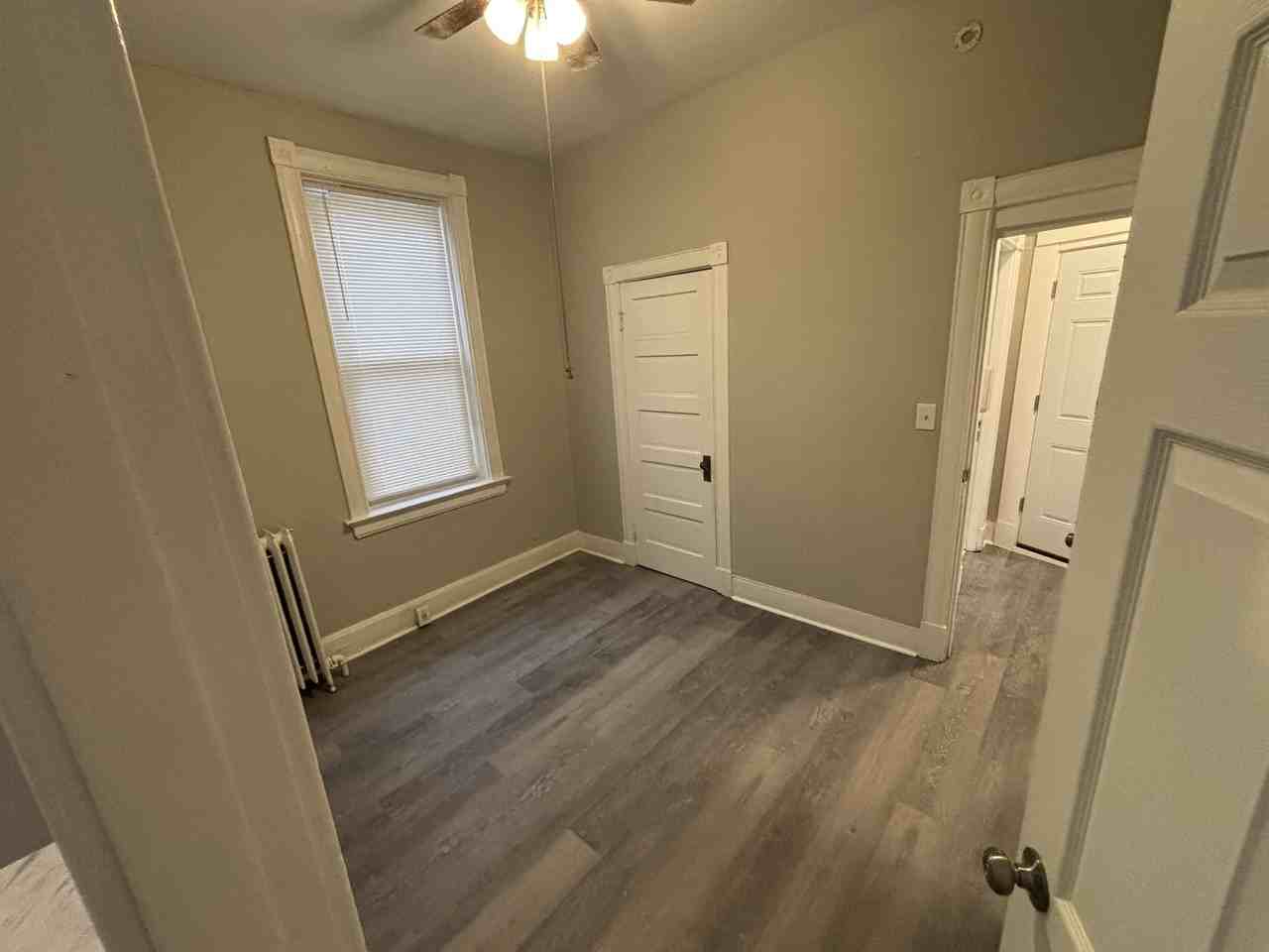 1900 Garrard Street - Photo 4 of 8