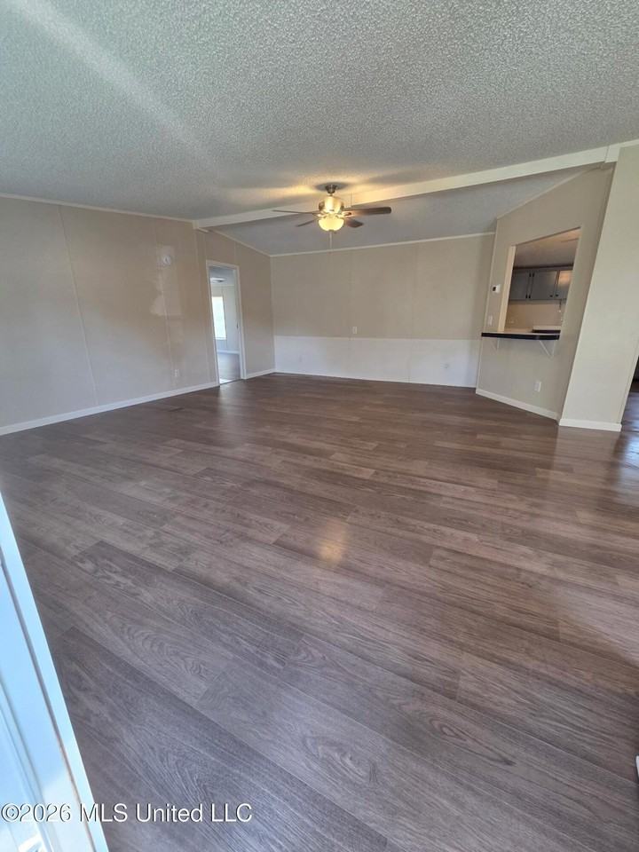 19570 Lennis Cuevas Rd - Photo 3 of 19