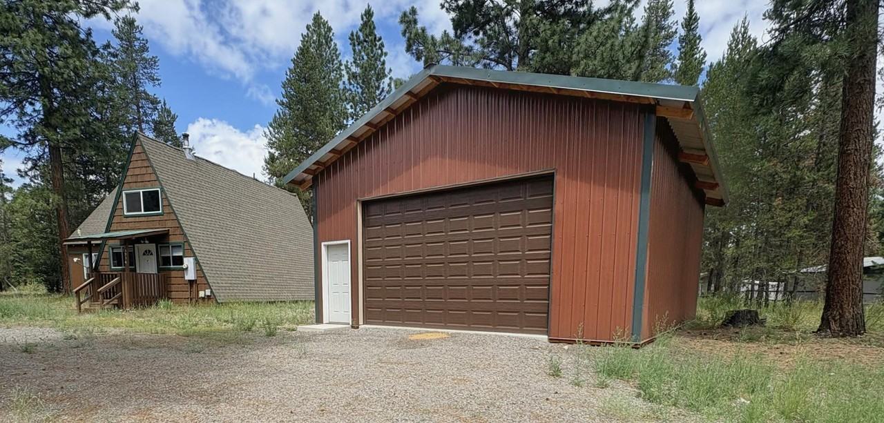 15934 Fir Rd - Photo 2 of 8