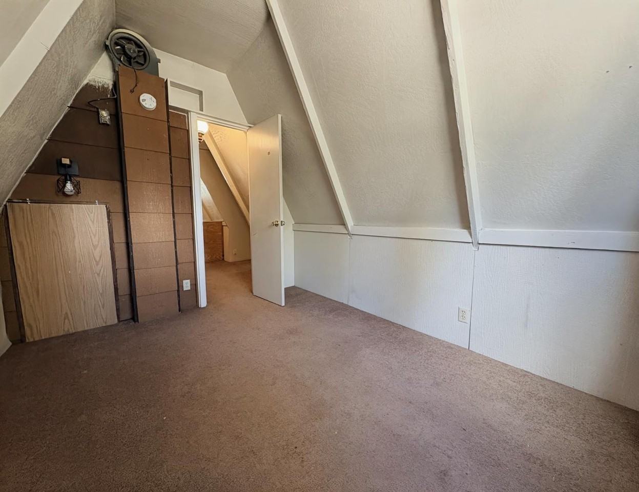15934 Fir Rd - Photo 3 of 8
