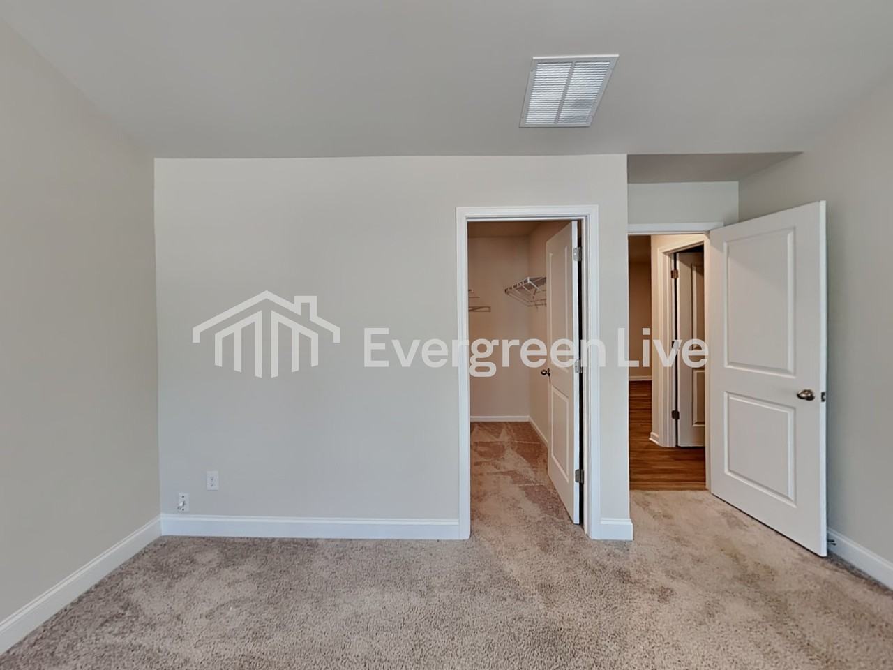 205 Connie Ct - Photo 6 of 15