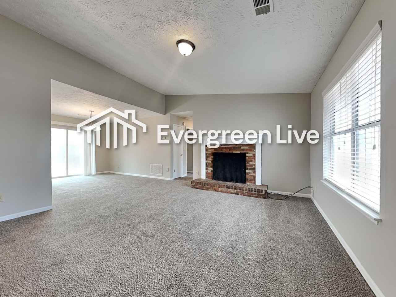 10343 Briarbay Dr - Photo 4 of 15