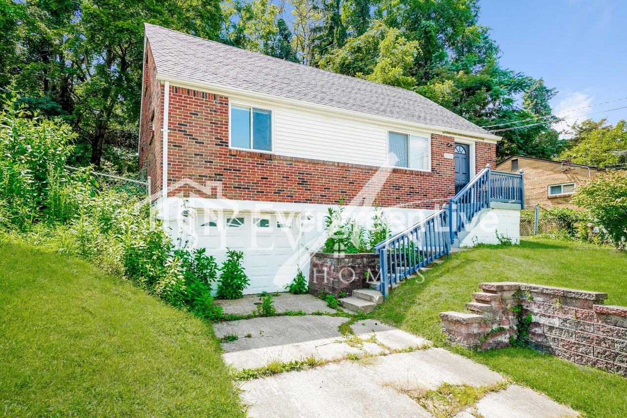 8208 Chaske St - Photo 7 of 10