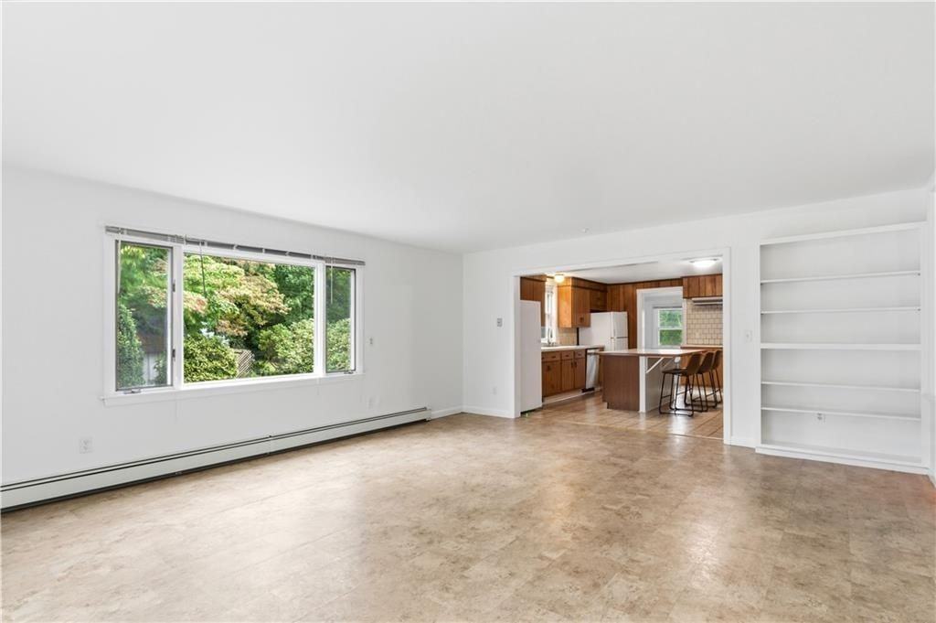 305 Turner Rd - Photo 5 of 34