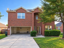 featured image of 243 Devonshire Dr
