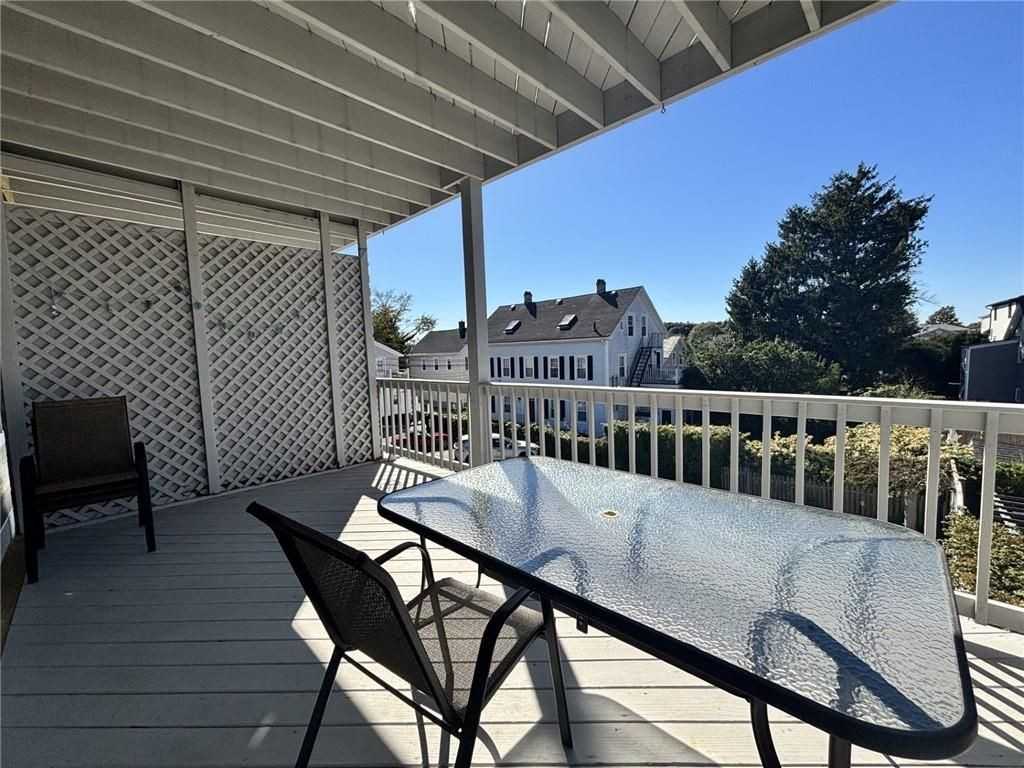 603 Thames St ##4 - Photo 4 of 13