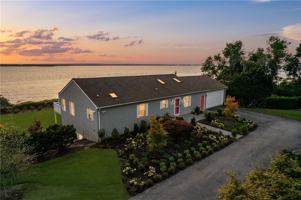 featured image of 585 Seaside Dr