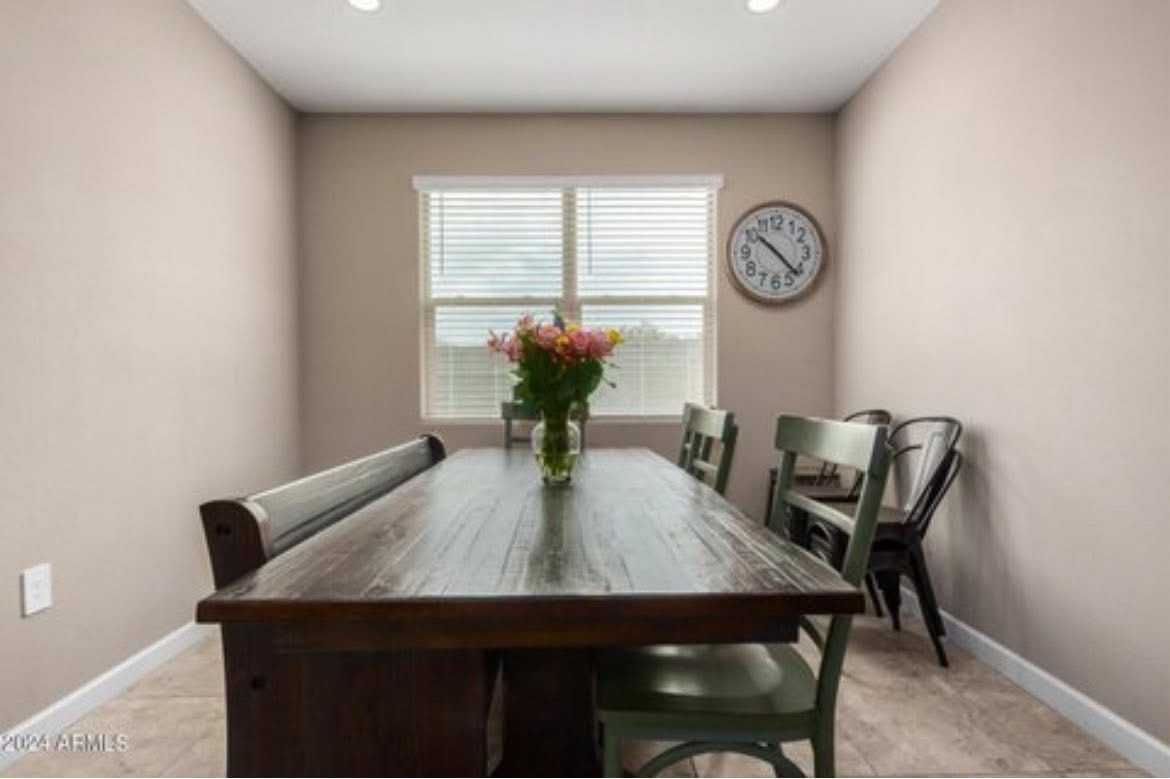 3331 N 299th Dr - Photo 4 of 23