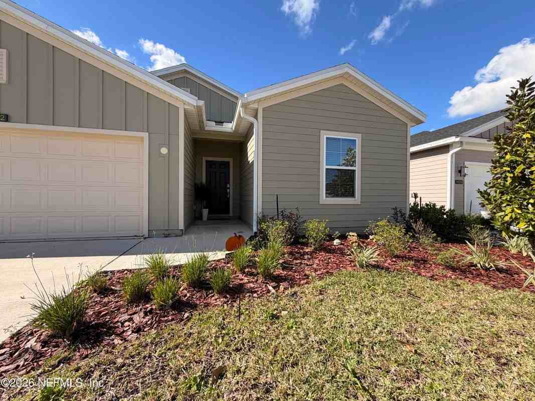 9052 Latigo Ln - Photo 4 of 40