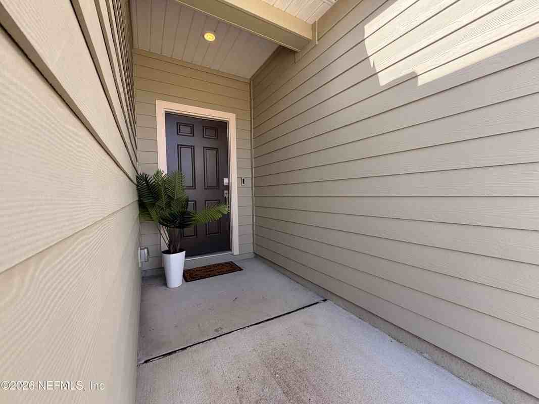 9052 Latigo Ln - Photo 6 of 40