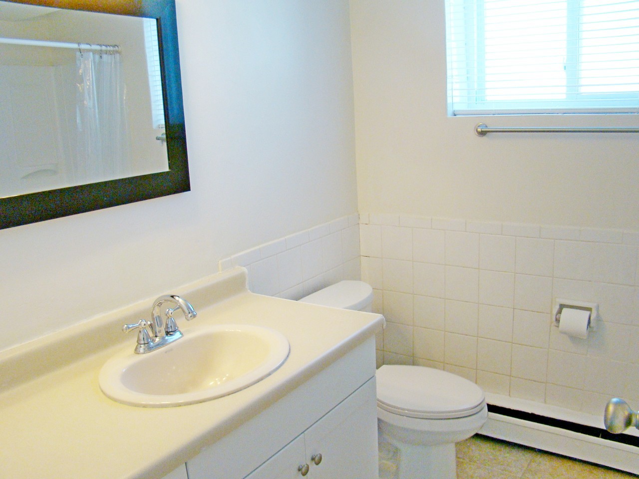 8650 Wyandotte Street East #27 - Photo 5 of 10