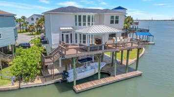 featured image of 1303 Outrigger