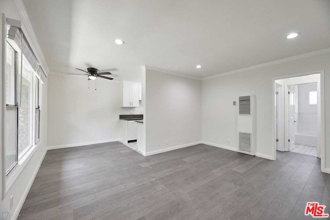 2636 Kansas Ave, 4 - Photo 6 of 15