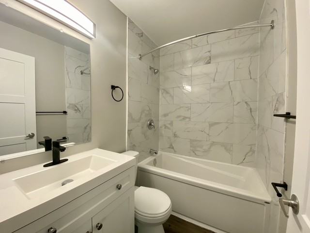 210 Park Ave E #7 - Photo 7 of 11