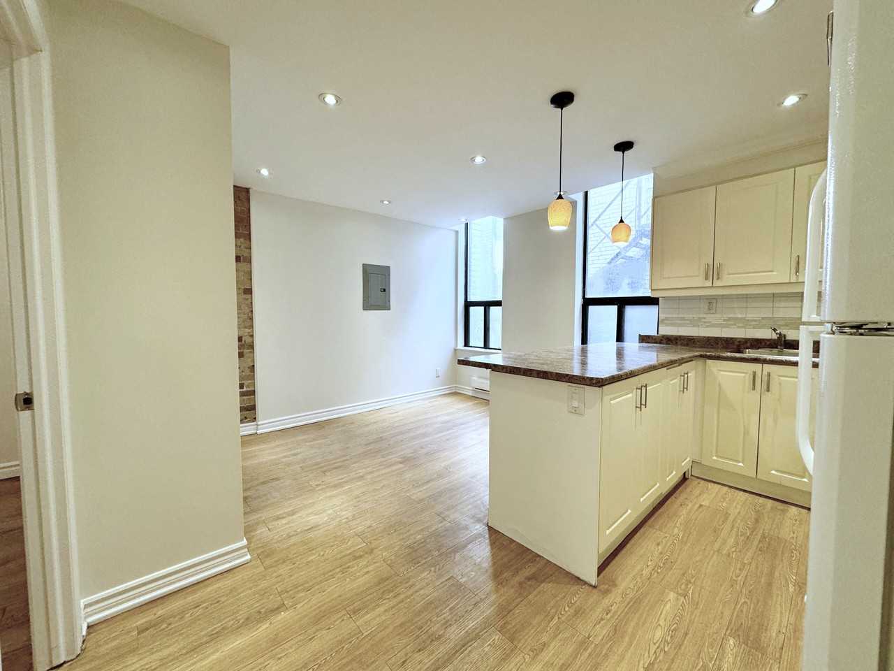 249 Logan Ave #3 - Photo 5 of 11