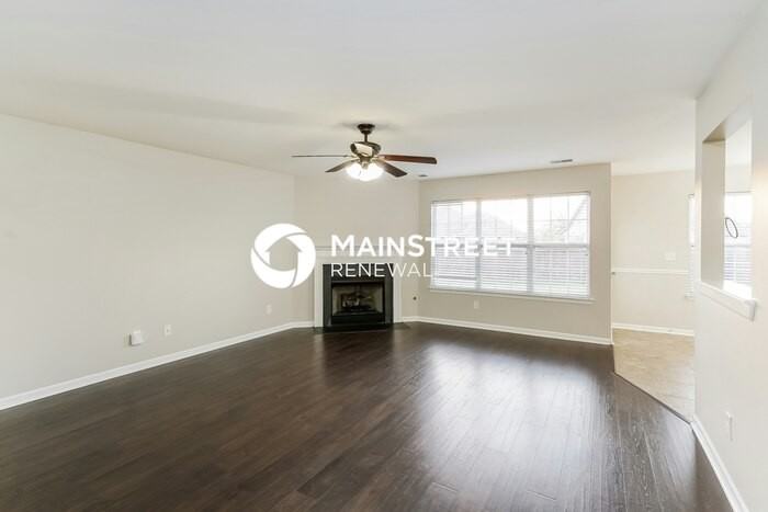 411 Nathan St - Photo 5 of 17
