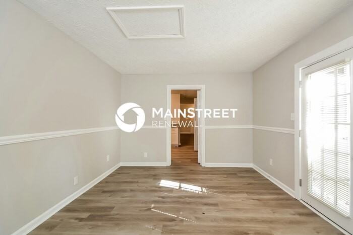 53 Enesco Cir - Photo 7 of 17