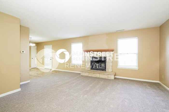 2360 Providence Ct - Photo 4 of 17