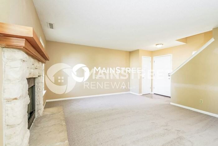 2360 Providence Ct - Photo 5 of 17