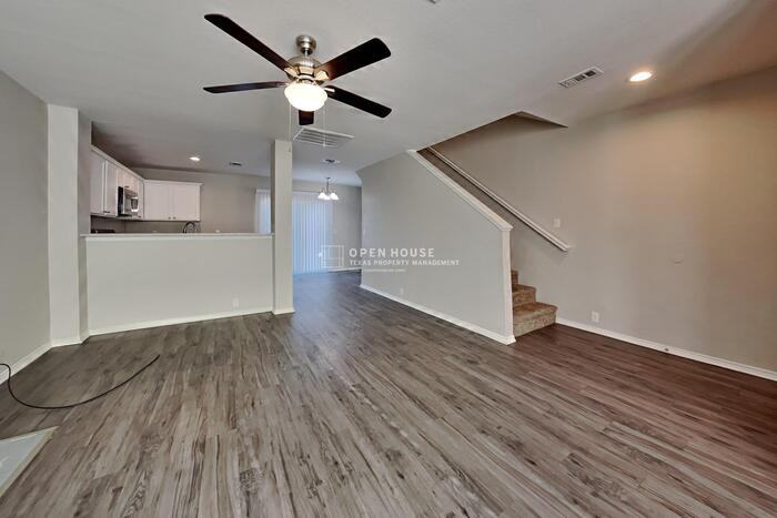 8337 Horse Whisper Ln - Photo 5 of 21