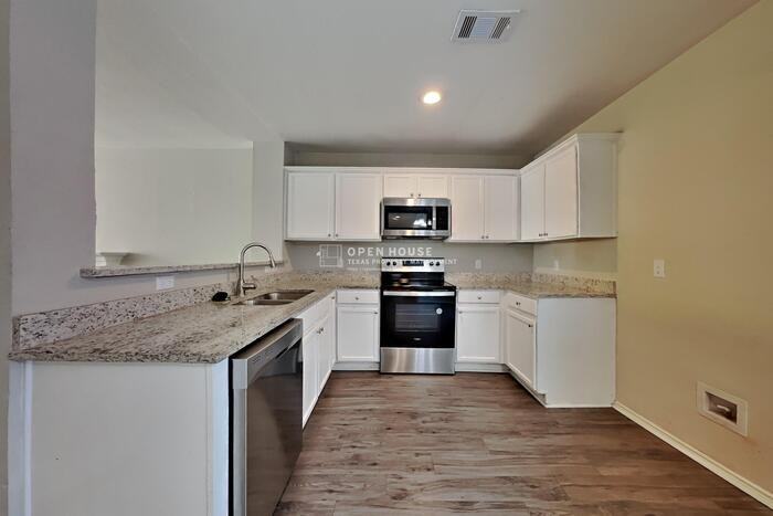 8337 Horse Whisper Ln - Photo 6 of 21