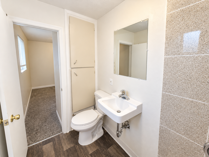 3149 N 33rd St #2 - Photo 6 of 8