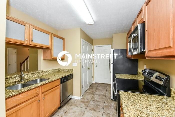 7031 Kingston Ln - Photo 5 of 17