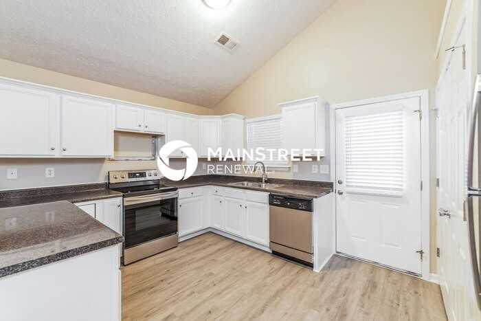 7924 Grandmeadow Ln - Photo 4 of 16