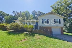 featured image of 4171 Forest Point Dr