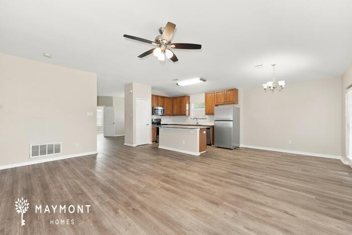 204 Independence Trl - Photo 4 of 16