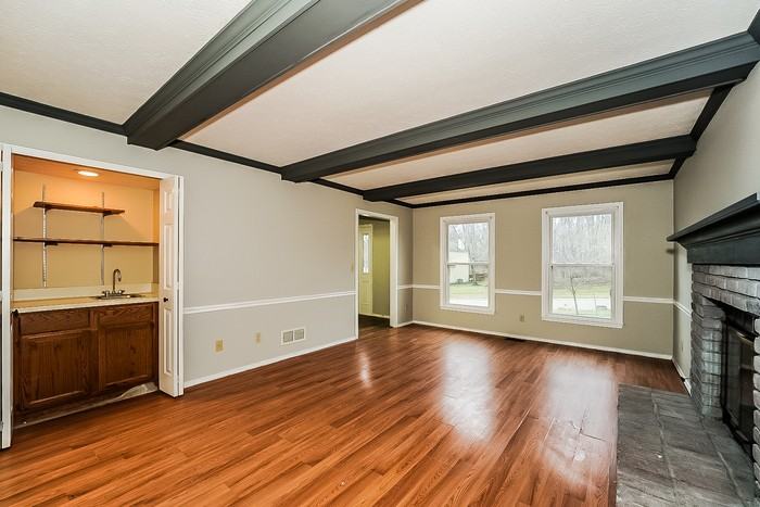 13582 Tradewinds Dr - Photo 2 of 21