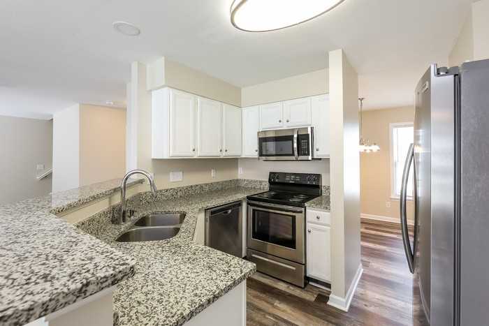 4 Hershey Dr - Photo 4 of 13