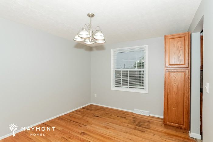 4392 Glenhaven Rd - Photo 7 of 13