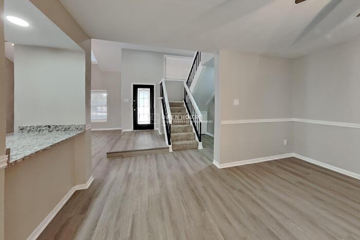 18514 Islandbreeze Dr - Photo 6 of 20