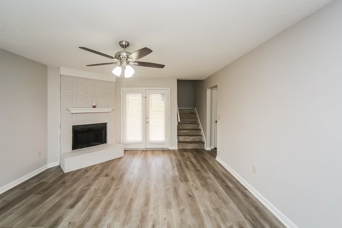 6876 Finch Rd - Photo 5 of 22