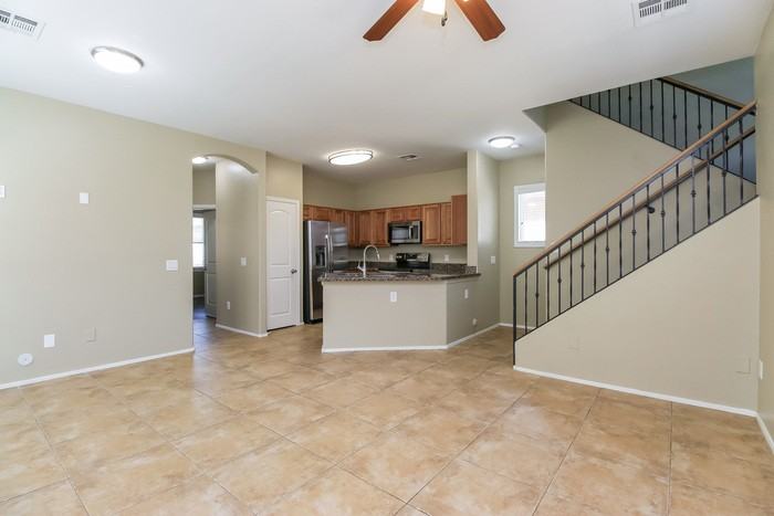 4325 E Jasper Dr - Photo 5 of 18