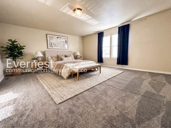 17687 Water Flume Way - Photo 3 of 26