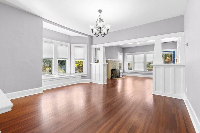165 11th Ave Ne - Photo 5 of 29