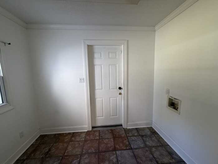 6528 Midway School Rd - Photo 7 of 7