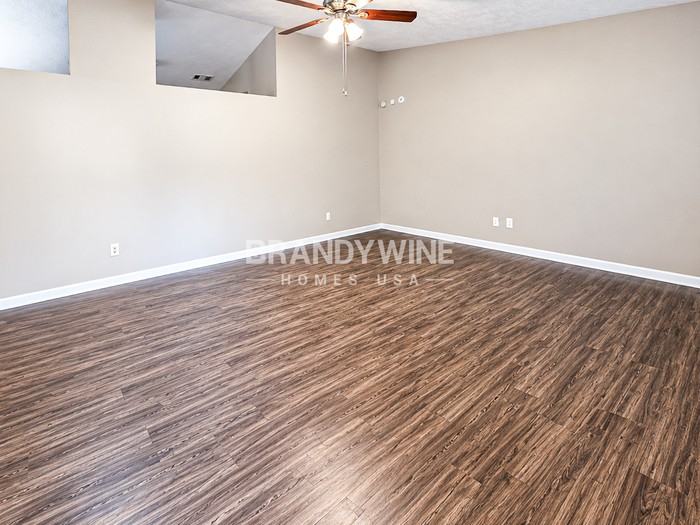 7632 Ward Ln - Photo 4 of 21