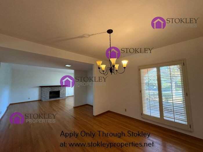 893 Appaloosa Dr - Photo 7 of 26