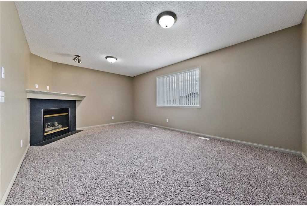 191 Cougarstone Crt Sw - Photo 5 of 11