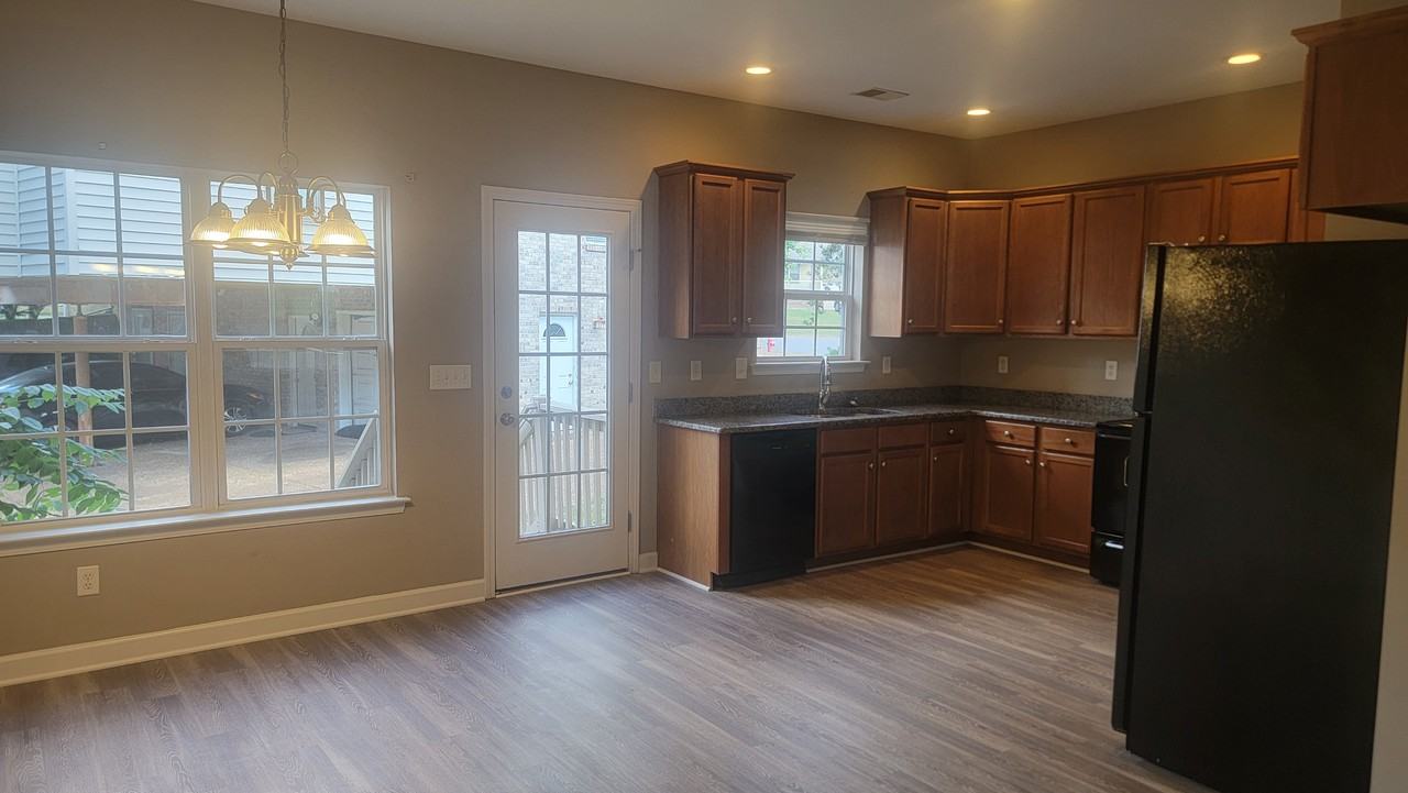 1500 Elm Run Ct #1 - Photo 3 of 14