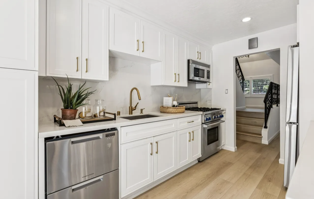 1600 Springbrook Rd #NA - Photo 7 of 19