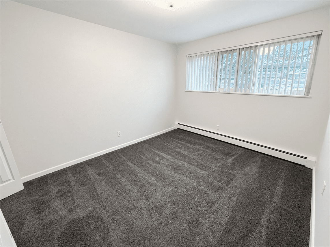 415 Ventura Ct #415 - Photo 7 of 14