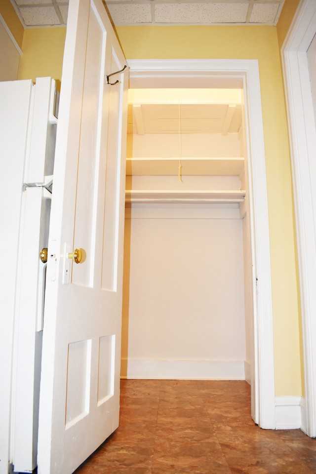 524 W Water St #3 - Photo 4 of 15