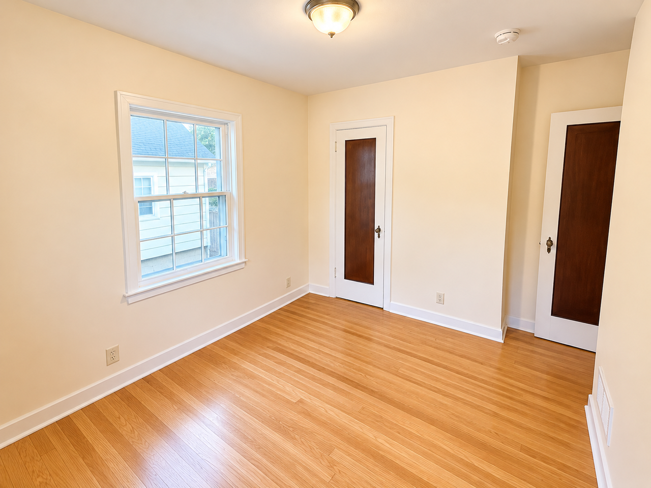 401 Russell St #NA - Photo 7 of 18