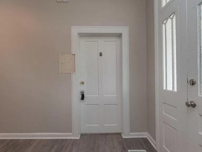 2158 Broad St #B - Photo 2 of 13