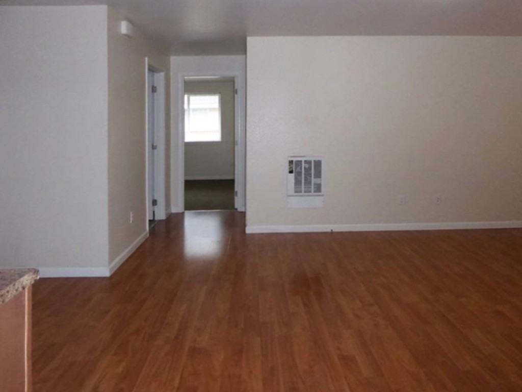 335 Union St #2I - Photo 5 of 13