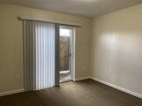325 Union St #1D - Photo 1 of 1